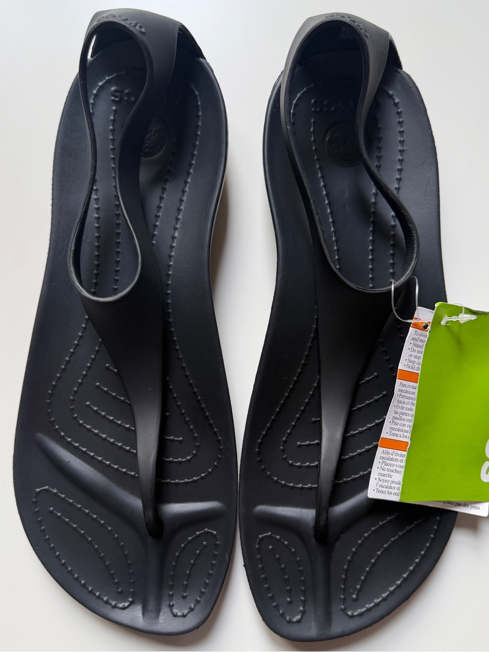 NWT Crocs Sexi Flip Flops Serena Comfort T Strap Thong Slip-On Sandals Black W10